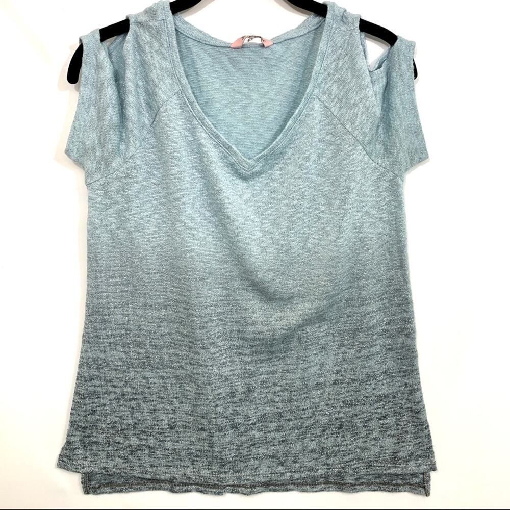Juicy Couture Ombre Cold Shoulder Short Sleeve Top Small